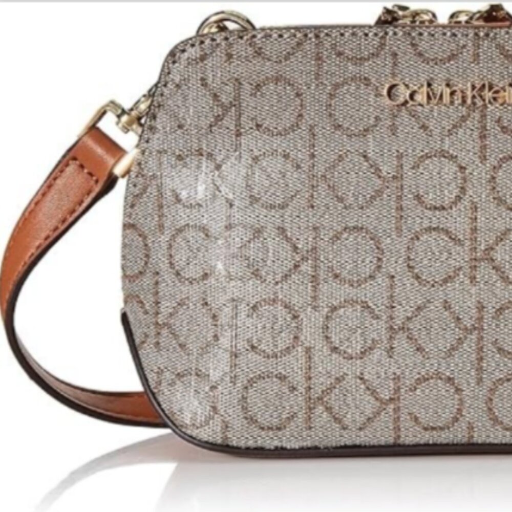Calvin Klein Women's Lucy Triple Compartment Crossbody -  Almond/Taupe/Caramel